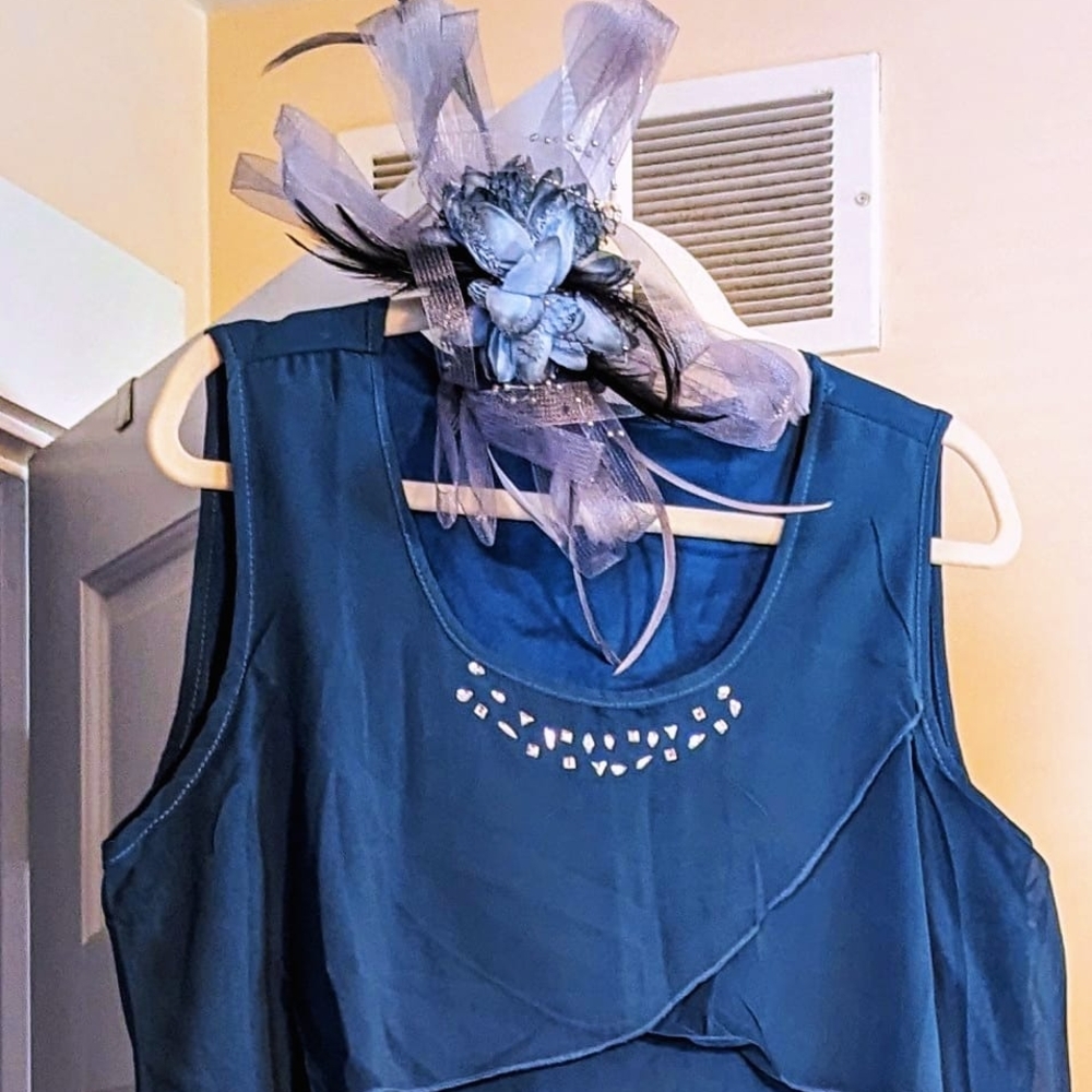 Elegant Blue Sleeveless Top